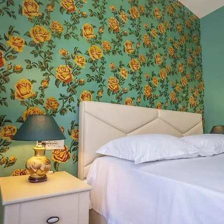 Art Gjuhadol * Shkodër