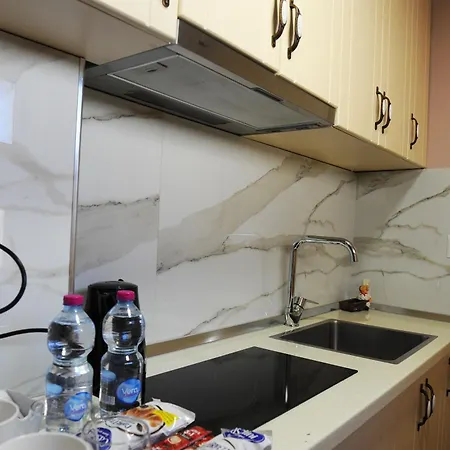 住宿加早餐酒店 Art Gjuhadol Shkodër