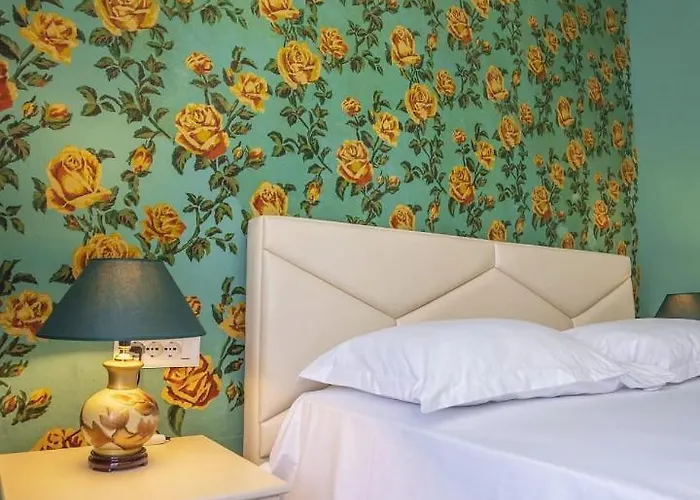 Art Gjuhadol * Szkodra